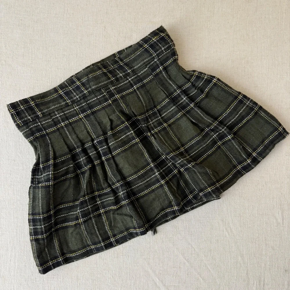 Queen of Darkness Plaid Mini Skirt Green Yellow Punk Goth Buckle Detail‎ Size 28